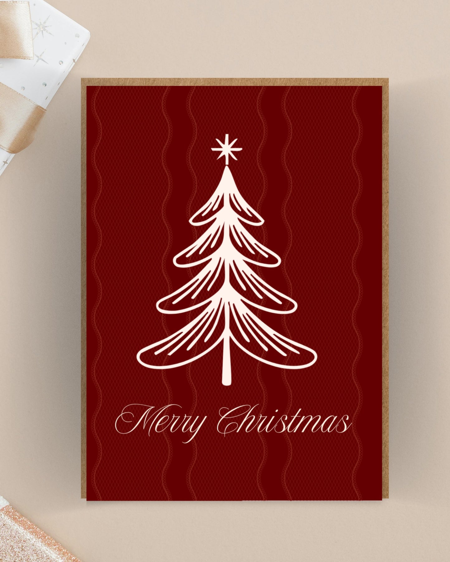 Retro rode kerstkaart met witte kerstboom