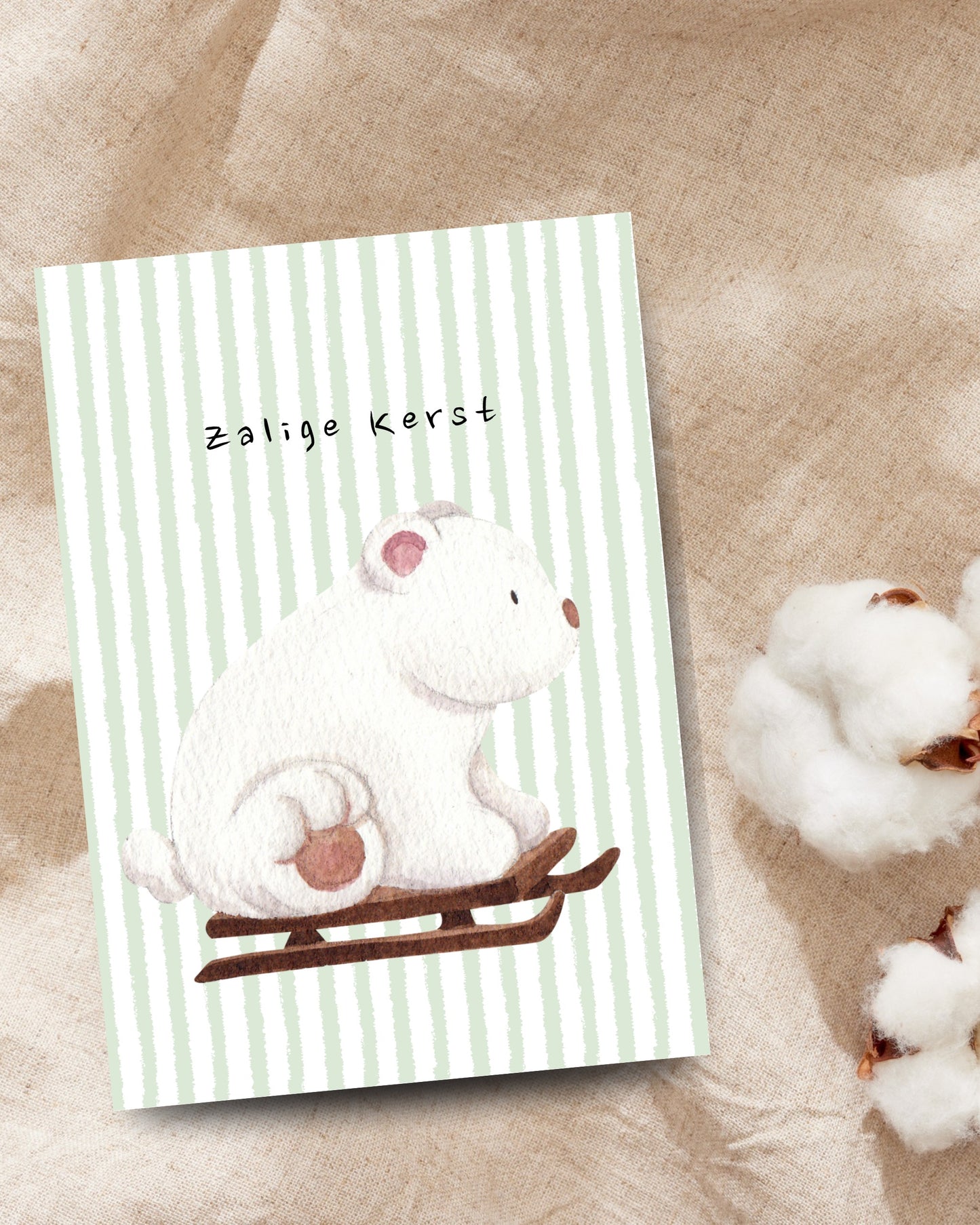 Zalige Kerst ijsbeer op slee