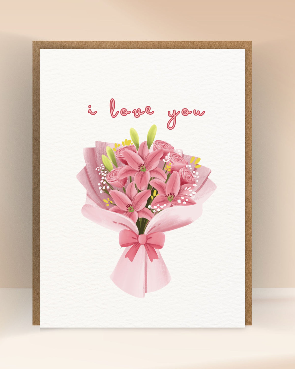 Romantische ‘I love you’-kaart met een roze boeket van lelies en rozen